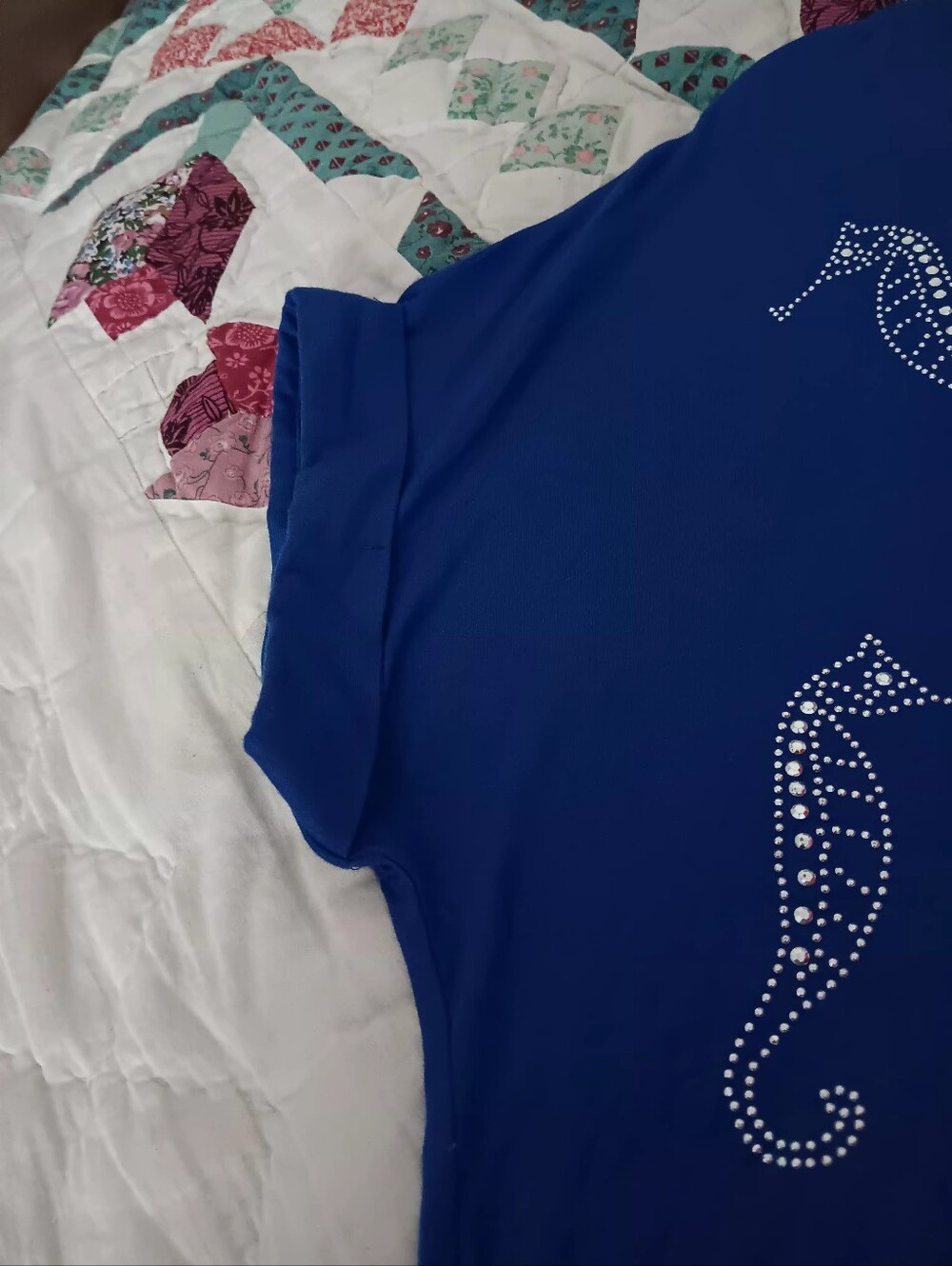 Seahorse Shirt - Picture 6 of 13